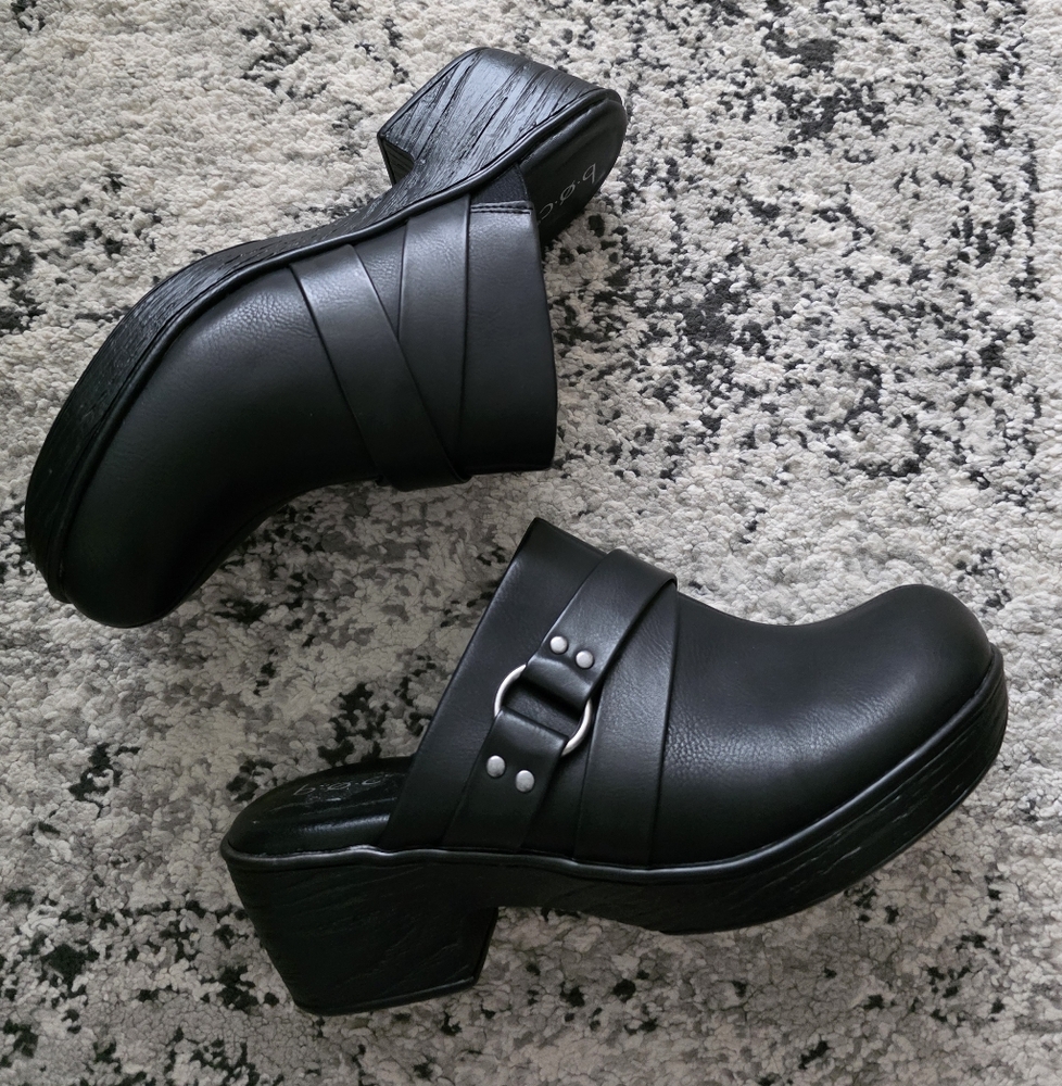 B.O.C. Slip-On Block Heel Style Clogs Womens Size… - image 2